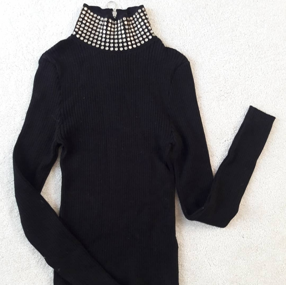 TOPSHOP black turtleneck